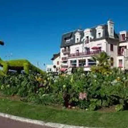 2 Pieces Au Calme Avec Balcon, Parking, A 500m De La - - Fr-1-712-21 Villers-sur-Mer