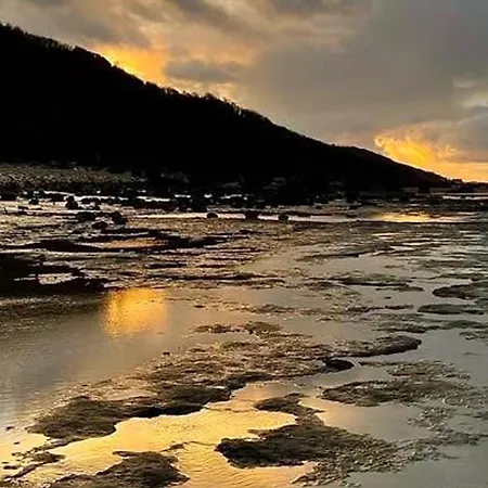 Calme 2 Pieces Avec Balconnet Et Parking - Fr-1-712-21 Апартаменты