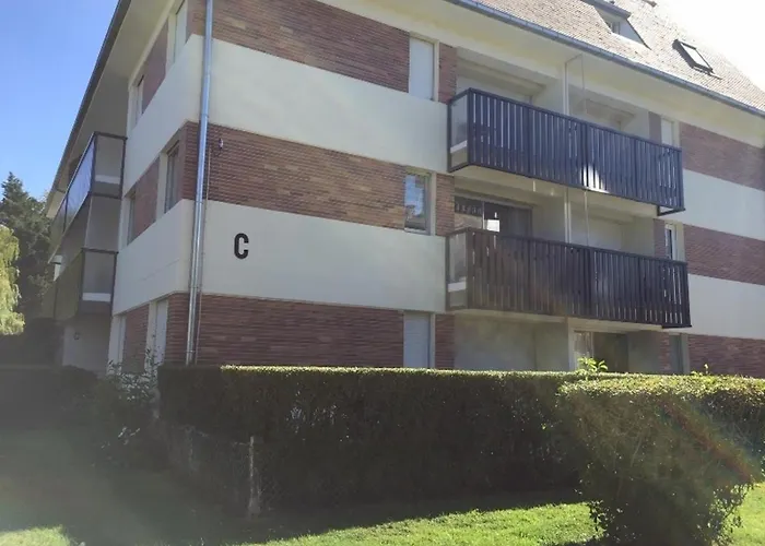 公寓 Calme 2 Pieces Avec Balconnet Et Parking - Fr-1-712-21 *