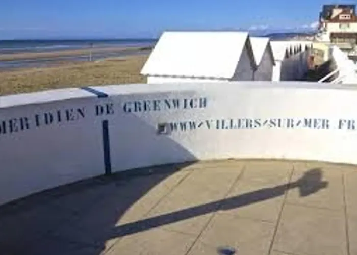 Calme 2 Pieces Avec Balconnet Et Parking - Fr-1-712-21 Apartmán *